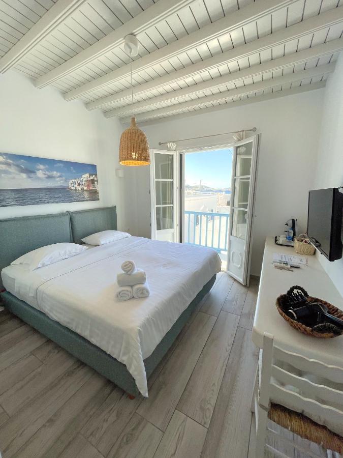 Lefteris Hotel 2*